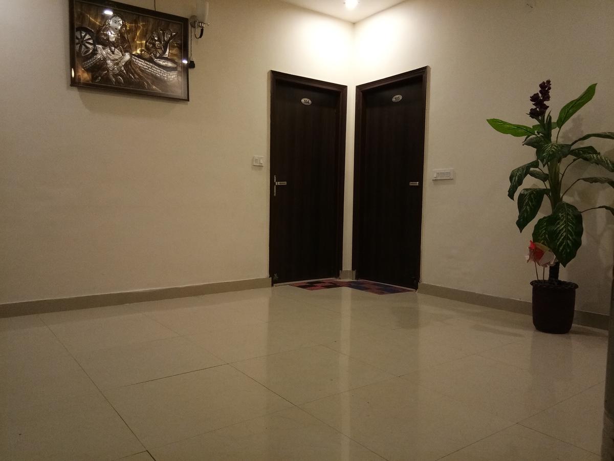 דלהאוזי Hotel Wildrose מראה חיצוני תמונה